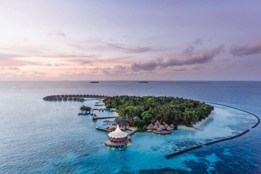 Baros Maldives-01.jpg  